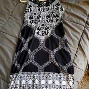 Mid length embellished black and white dress size 6